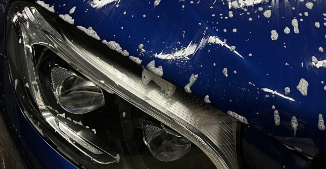 Мойка кузова и оптики в YK Detailing